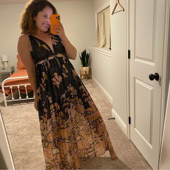 NWT Anthropologie Black Metallic Floral Sexy Maxi Dress Small - Picture 2 of 16